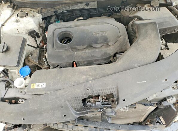 5NPE34AF6HH439936 2017 HYUNDAI SONATA White Вид задньої частини салону
