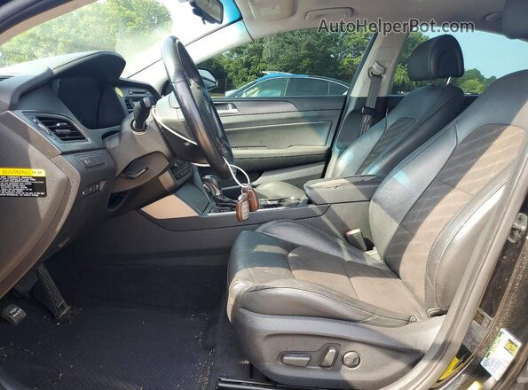 5NPE34AF6HH451116 2017 HYUNDAI SONATA Black Widok wnętrza z przodu