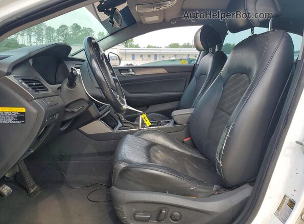 5NPE34AF6HH461290 2017 HYUNDAI SONATA White Widok wnętrza z przodu