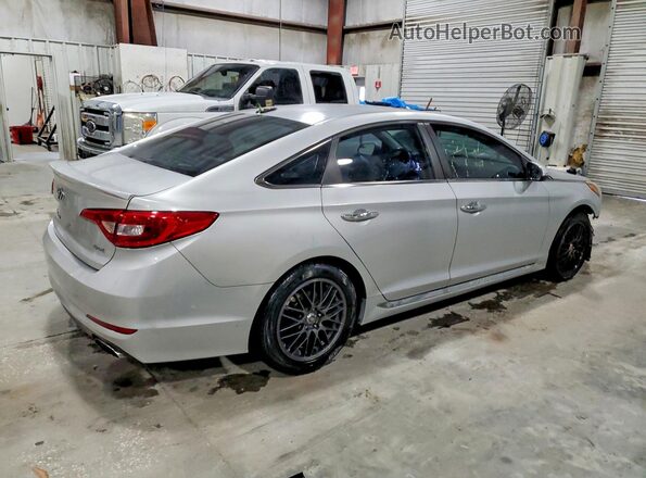 5NPE34AF6HH584023 2017 HYUNDAI SONATA Серебряный Задняя правая четверть
