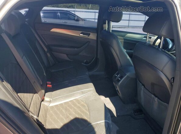 5NPE34AF6KH765971 2019 HYUNDAI SONATA Gray Rear seats view