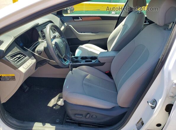 5NPE34AF7GH279810 2016 HYUNDAI SONATA White Սալոնի դիմացի տեսք