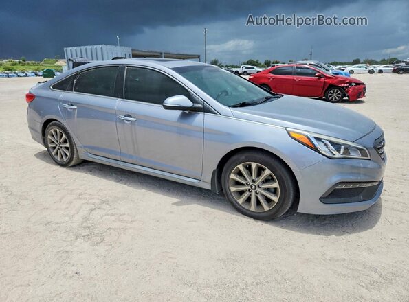 5NPE34AF7HH516930 2017 HYUNDAI SONATA Серебряный Передняя правая четверть