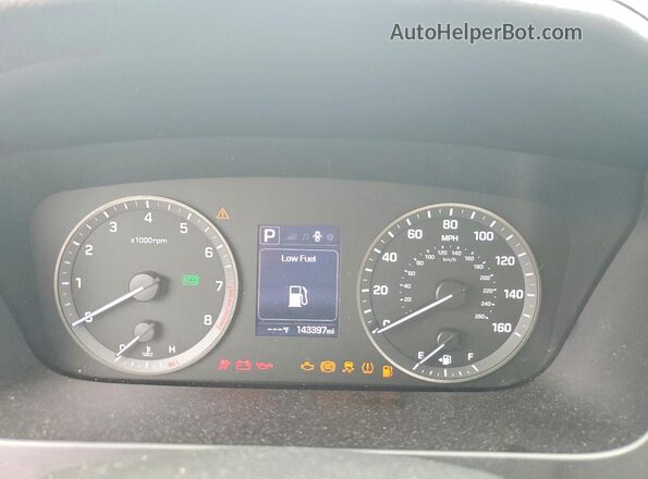 5NPE34AF7HH542833 2017 HYUNDAI SONATA Silver Widok zestawu wskaźników