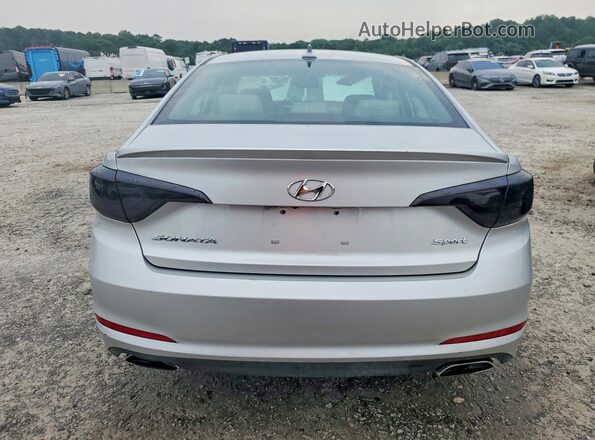 5NPE34AF7HH542833 2017 HYUNDAI SONATA Silver Widok z tyłu