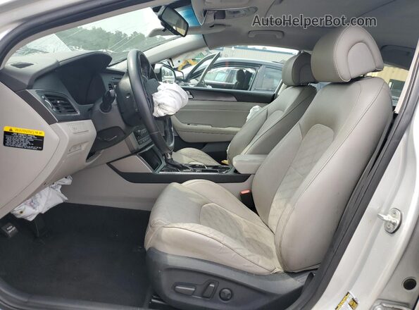 5NPE34AF7HH542833 2017 HYUNDAI SONATA Silver 