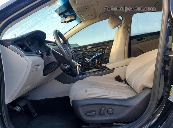 5NPE34AF7JH654277 2018 HYUNDAI SONATA Black Front interior view