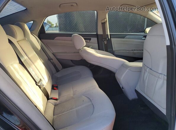 5NPE34AF7JH654277 2018 HYUNDAI SONATA Black Rear seats view