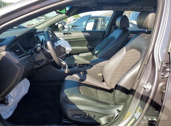 5NPE34AF7JH672827 2018 HYUNDAI SONATA Gray Vista interior delantera