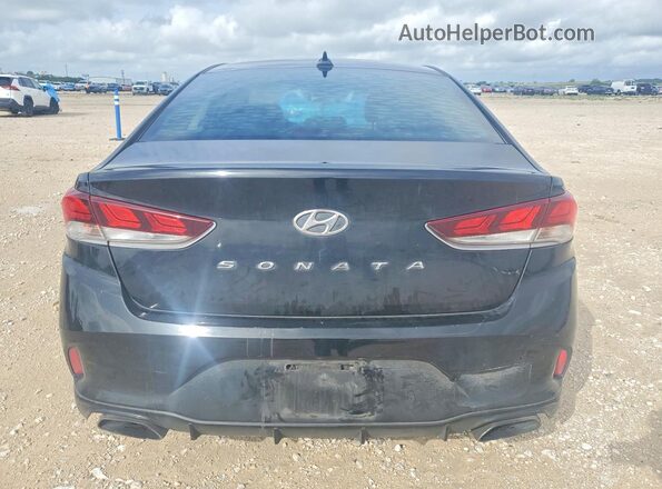 5NPE34AF7JH681138 2018 HYUNDAI SONATA Черный Вид сзади