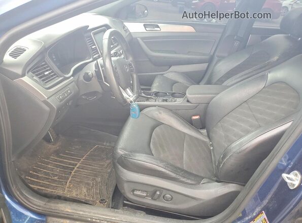 5NPE34AF7KH759791 2019 HYUNDAI SONATA Blue წინა სალონის ხედი