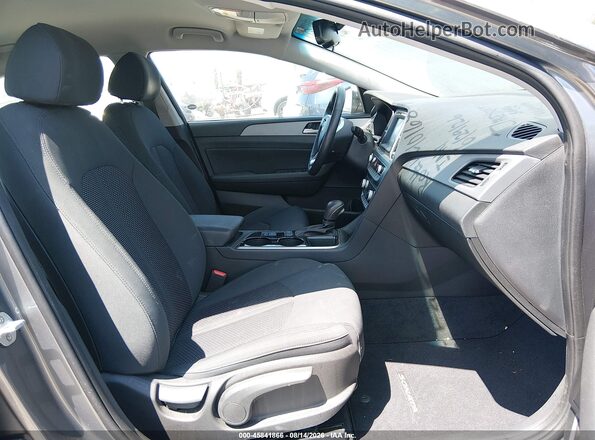 5NPE34AF7KH770273 2019 HYUNDAI SONATA Gray Widok wnętrza z przodu