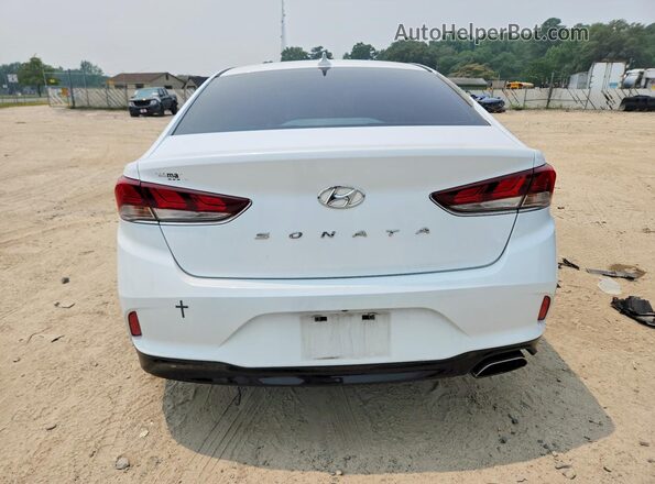 5NPE34AF8JH683268 2018 HYUNDAI SONATA White Հետևի տեսք