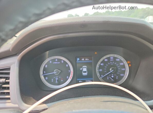 5NPE34AF8JH683268 2018 HYUNDAI SONATA White Սարքավորումների վահանակի տեսք