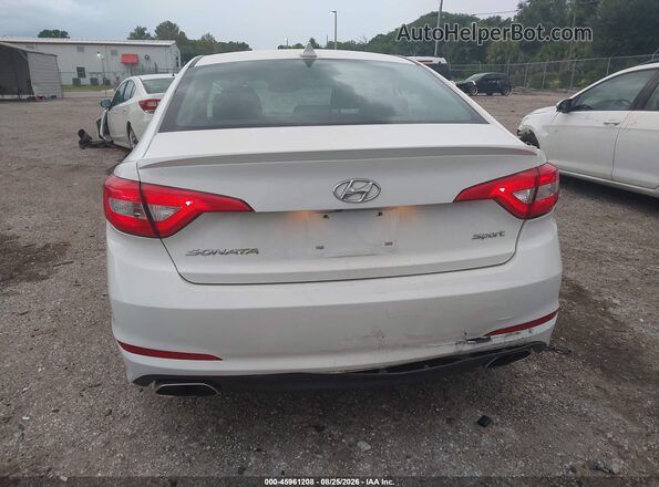 5NPE34AF9HH506576 2017 HYUNDAI SONATA White 