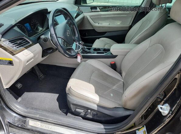5NPE34AF9HH510644 2017 HYUNDAI SONATA Black Front interior view