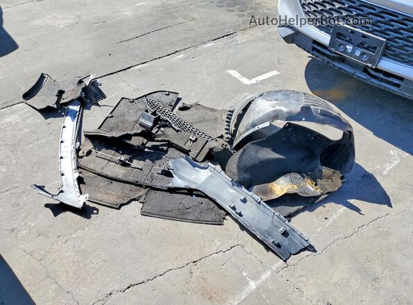 5NPE34AF9HH554224 2017 HYUNDAI SONATA White Widok komory silnika