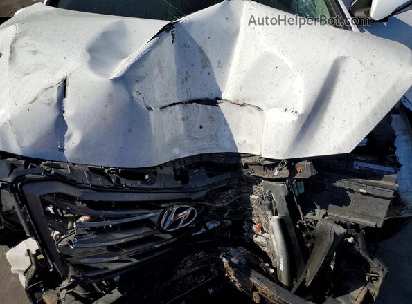 5NPE34AF9HH554224 2017 HYUNDAI SONATA White Widok wnętrza z tyłu