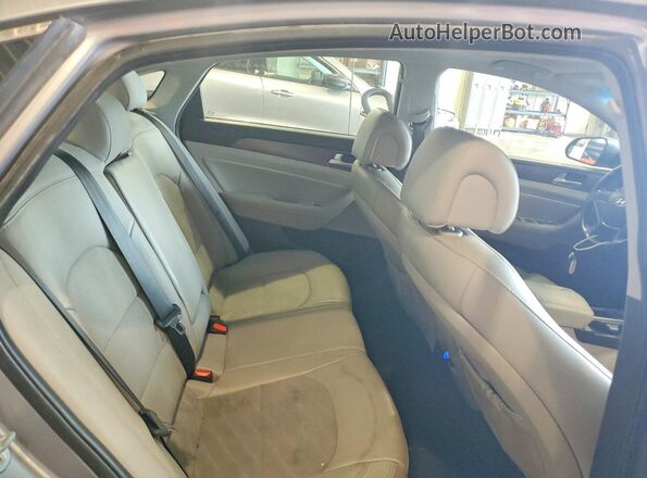 5NPE34AF9HH558855 2017 HYUNDAI SONATA Серебряный Вид задних сидений