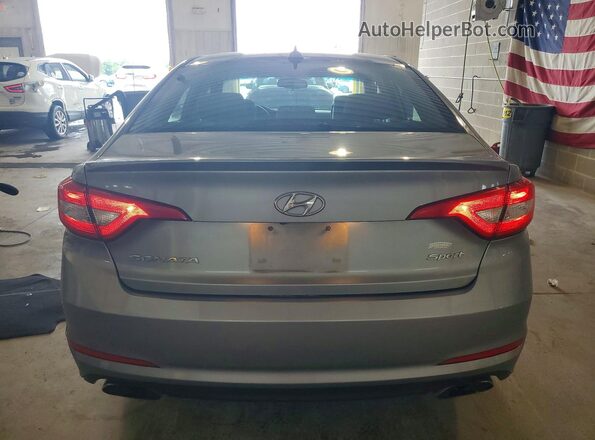 5NPE34AF9HH558855 2017 HYUNDAI SONATA Серебряный Вид сзади
