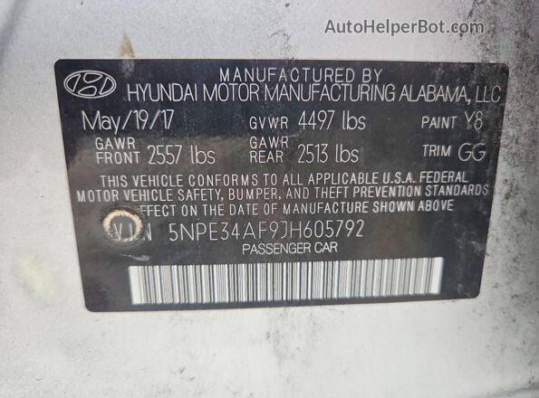 5NPE34AF9JH605792 2018 HYUNDAI SONATA Silver Widok komory silnika