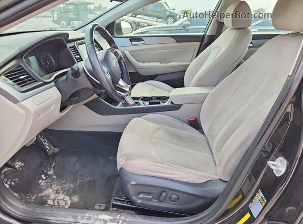 5NPE34AF9JH624844 2018 HYUNDAI SONATA Black Widok wnętrza z przodu