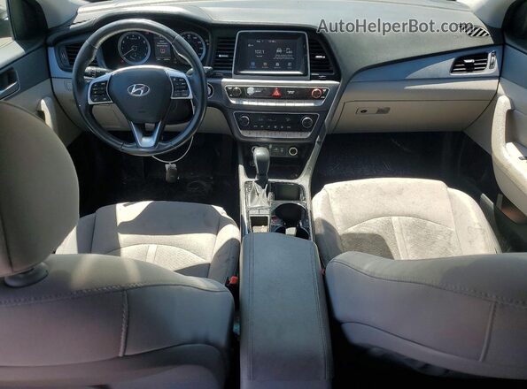 5NPE34AF9KH736769 2019 HYUNDAI SONATA Gray Widok deski rozdzielczej