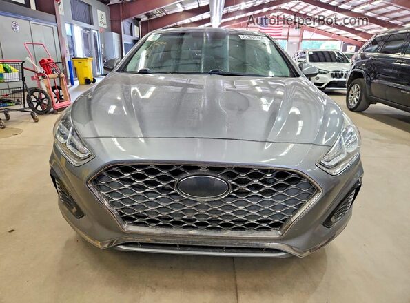 5NPE34AF9KH772042 2019 HYUNDAI SONATA Gray Front view