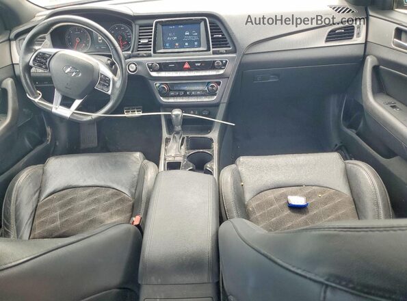 5NPE34AF9KH818985 2019 HYUNDAI SONATA Silver Vista del salpicadero