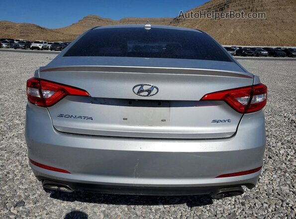 5NPE34AFXGH392201 2016 HYUNDAI SONATA Silver Rear view