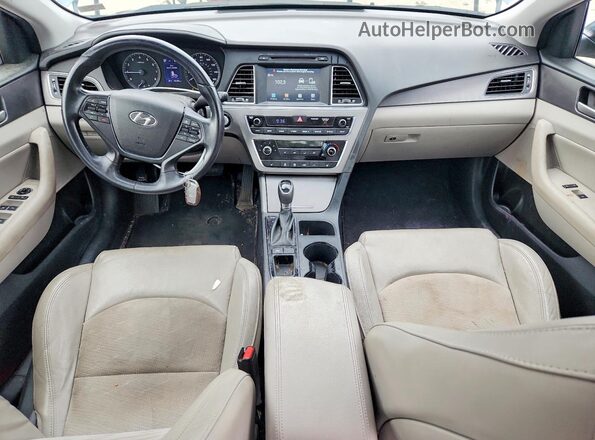 5NPE34AFXHH566639 2017 HYUNDAI SONATA Blue Dashboard view