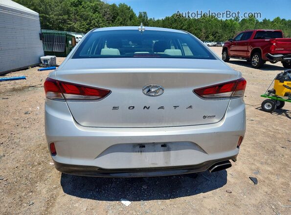 5NPE34AFXJH604375 2018 HYUNDAI SONATA Silver Rear view