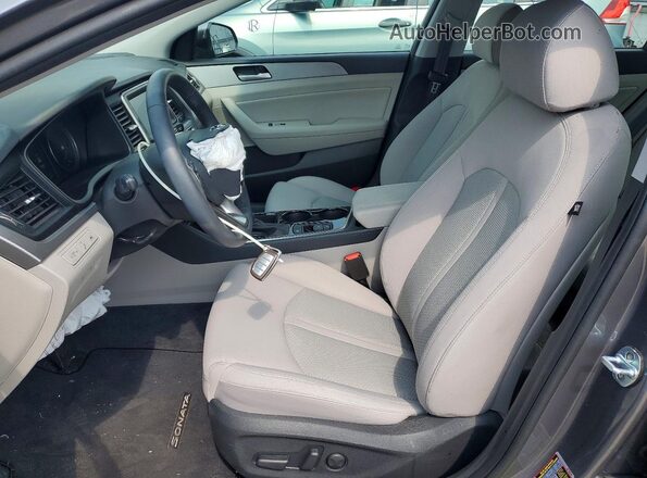 5NPE34AFXJH659067 2018 HYUNDAI SONATA Gray Vista interior delantera