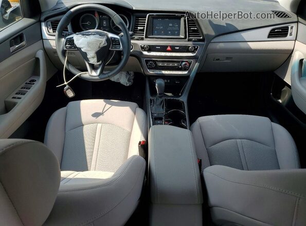 5NPE34AFXJH659067 2018 HYUNDAI SONATA Gray Vista del salpicadero