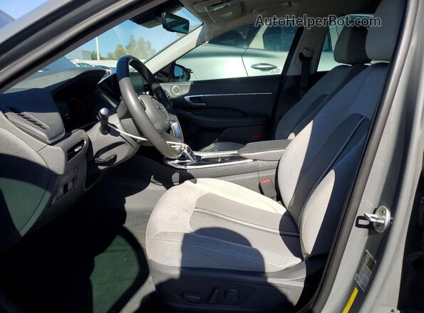 5NPEF4JA0LH053470 2020 HYUNDAI SONATA Gray წინა სალონის ხედი