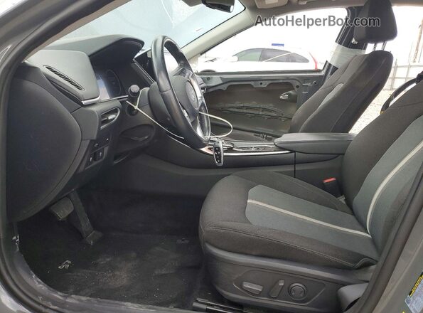 5NPEF4JA4MH063937 2021 HYUNDAI SONATA Charcoal Вид салону спереду
