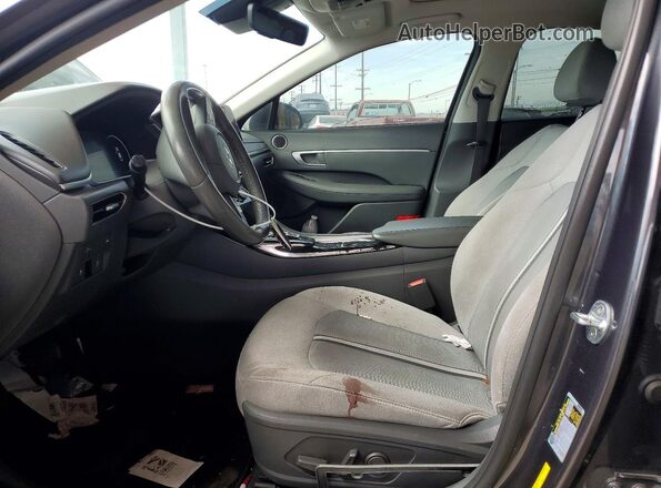 5NPEF4JA7LH043518 2020 HYUNDAI SONATA Серый Вид салона спереди