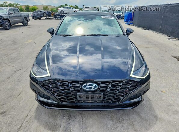 5NPEF4JA9MH096545 2021 HYUNDAI SONATA Black Widok z przodu