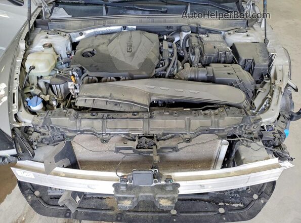 5NPEF4JAXMH082962 2021 HYUNDAI SONATA Серебряный Вид задней части салона