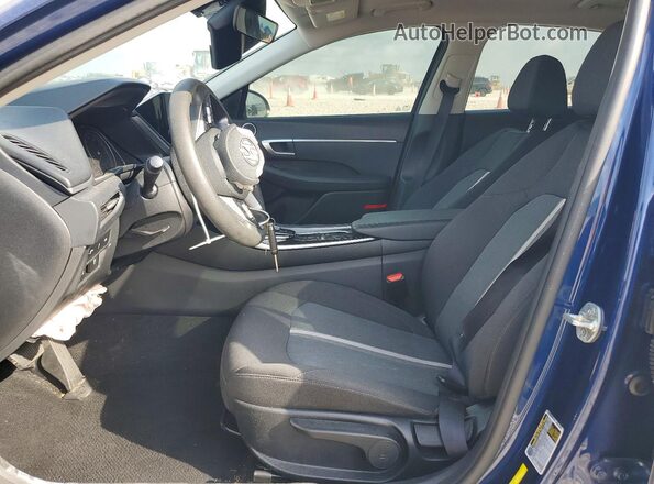 5NPEG4JA0MH086080 2021 HYUNDAI SONATA Blue Вид салону спереду