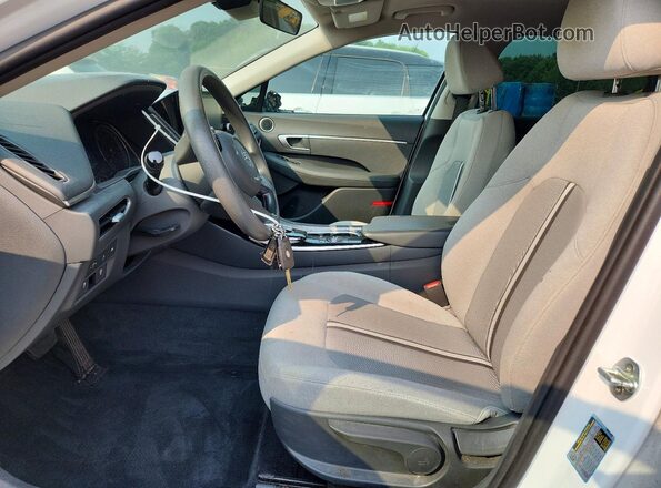 5NPEG4JA8LH030516 2020 HYUNDAI SONATA White Front interior view
