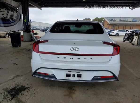5NPEG4JA9MH062974 2021 HYUNDAI SONATA White უკანა ხედი