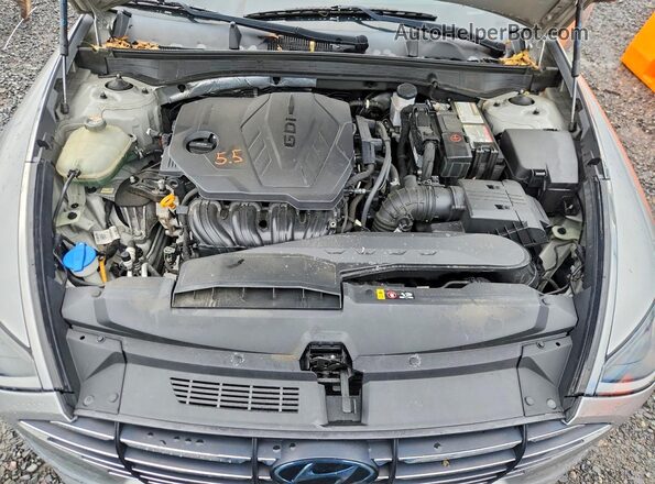 5NPEG4JAXLH054817 2020 HYUNDAI SONATA Silver Rear interior view
