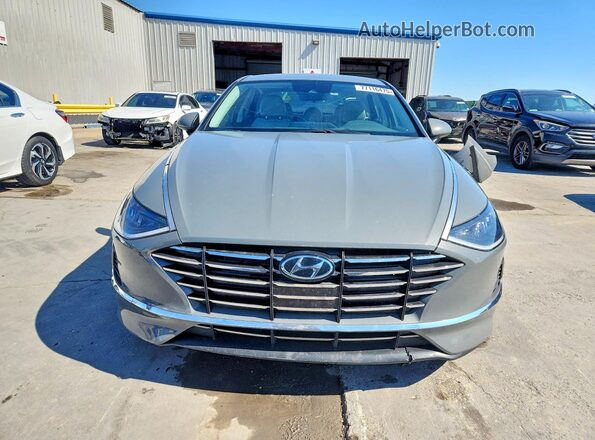 5NPEG4JAXLH060312 2020 HYUNDAI SONATA Gray Widok z przodu