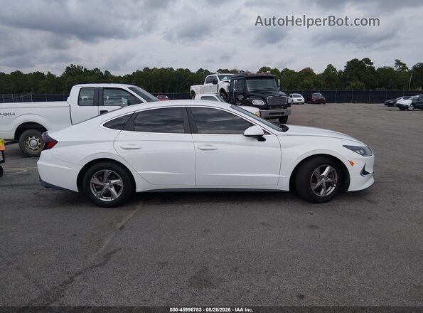 5NPEG4JAXMH066600 2021 HYUNDAI SONATA White Вид задньої частини салону