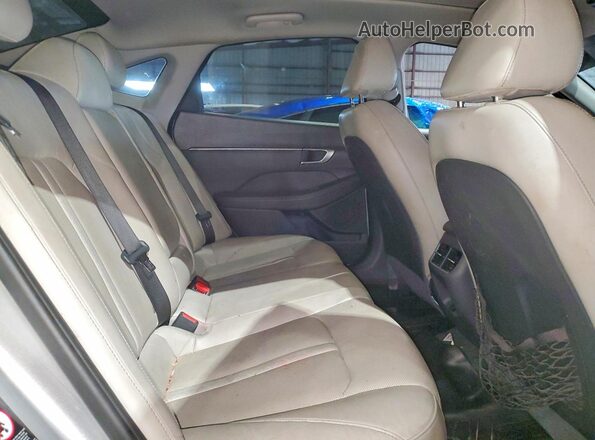 5NPEH4J22MH072123 2021 HYUNDAI SONATA Silver Հետևի նստատեղերի տեսք