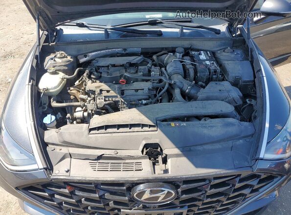 5NPEH4J26MH069838 2021 HYUNDAI SONATA Charcoal Widok wnętrza z tyłu