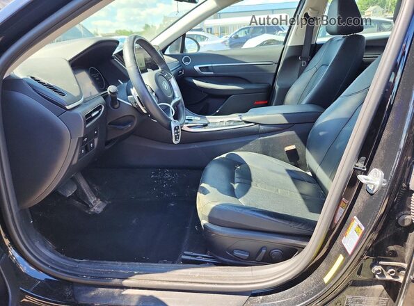 5NPEH4J26MH117709 2021 HYUNDAI SONATA Black წინა სალონის ხედი