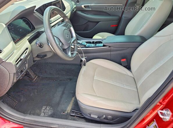 5NPEH4J27MH117315 2021 HYUNDAI SONATA Red Vista interior delantera