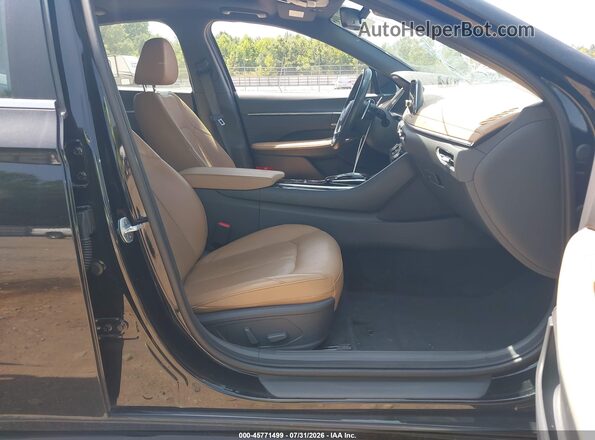 5NPEH4J29LH028277 2020 HYUNDAI SONATA Черный Вид салона спереди